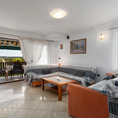 Ap 5, Nur 500 Meter Zum Zentrum Apartment *