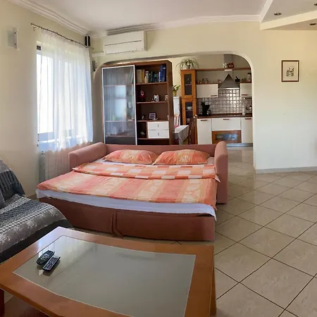 Ap 5, Nur 500 Meter Zum Zentrum Apartment